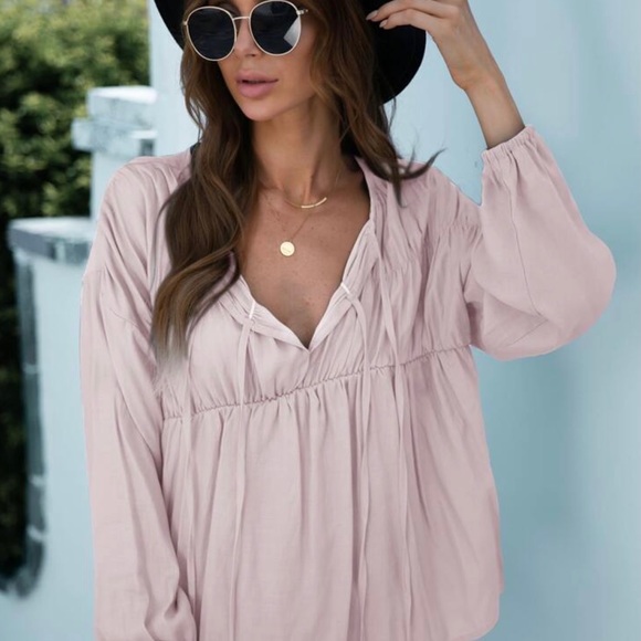 Ruched V neck Blouse🌸 3 for $25. - Picture 5 of 11